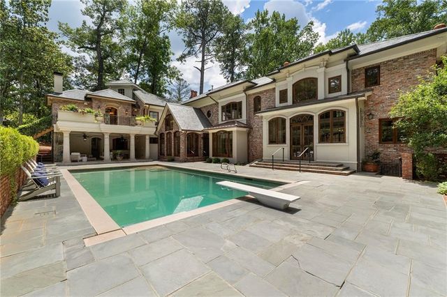 35 Valley Road NW, Atlanta, GA 30305
