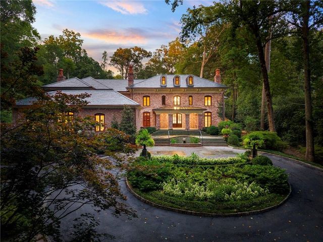 35 Valley Road NW, Atlanta, GA 30305