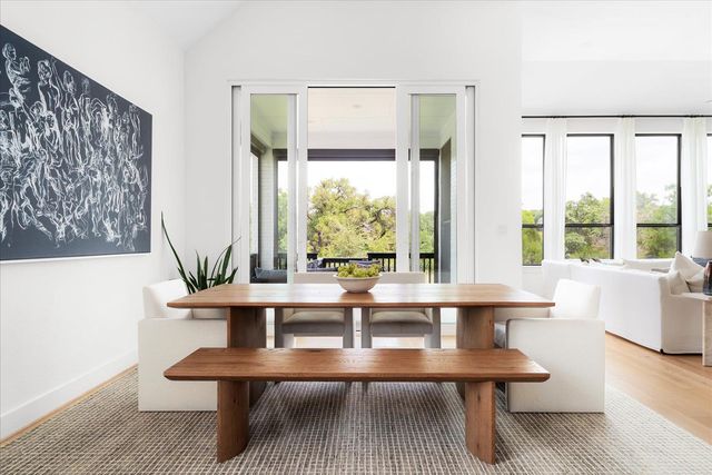 482 Running Bird RD, Austin, TX 78737