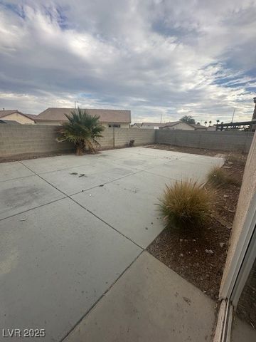 2510 Country Orchard Street, North Las Vegas, NV 89030