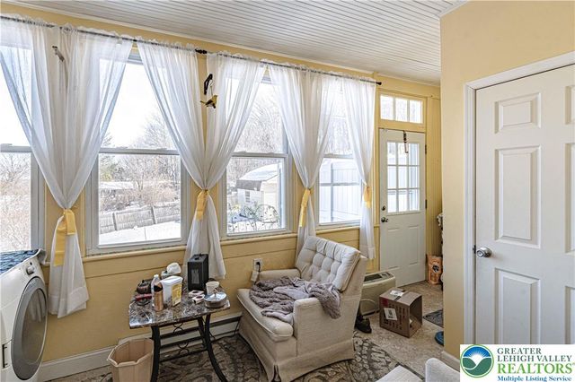 622 Scholl Avenue, Salisbury Twp, PA 18015