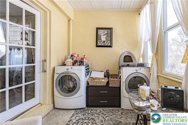 622 Scholl Avenue, Salisbury Twp, PA 18015