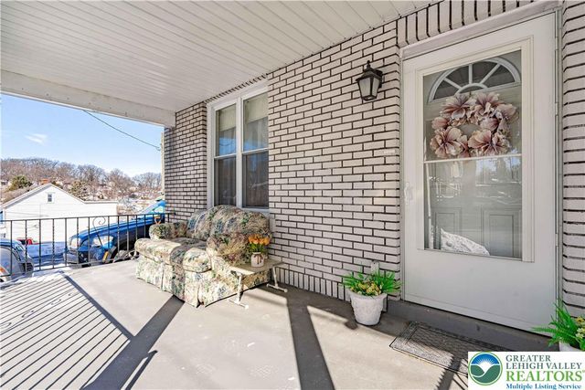 622 Scholl Avenue, Salisbury Twp, PA 18015