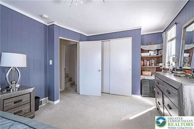 622 Scholl Avenue, Salisbury Twp, PA 18015