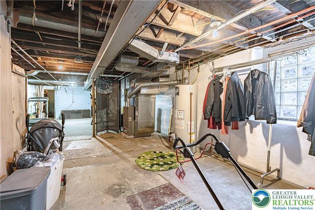 622 Scholl Avenue, Salisbury Twp, PA 18015