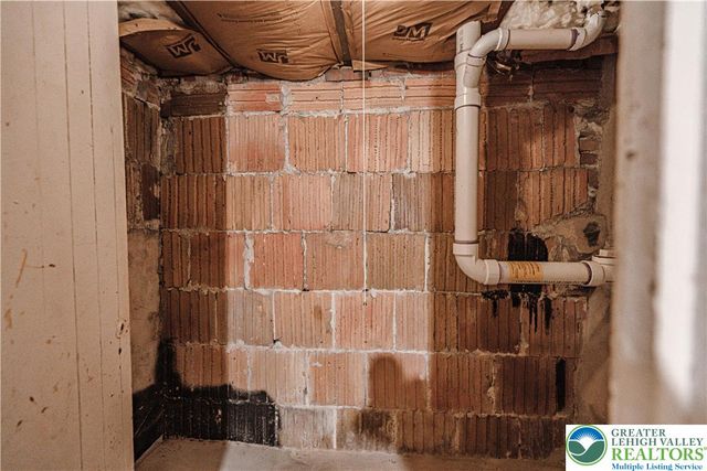 622 Scholl Avenue, Salisbury Twp, PA 18015