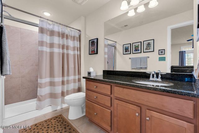 24 Lighthouse Pt Road, Highlands, NJ 07732