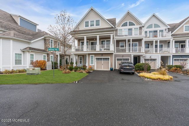 24 Lighthouse Pt Road, Highlands, NJ 07732