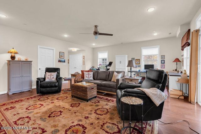 24 Lighthouse Pt Road, Highlands, NJ 07732