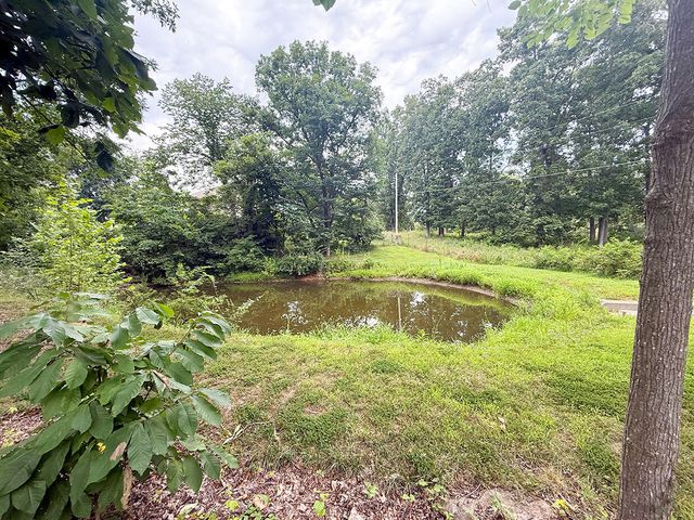 6700 S HILL CREEK RD, Columbia, MO 65203