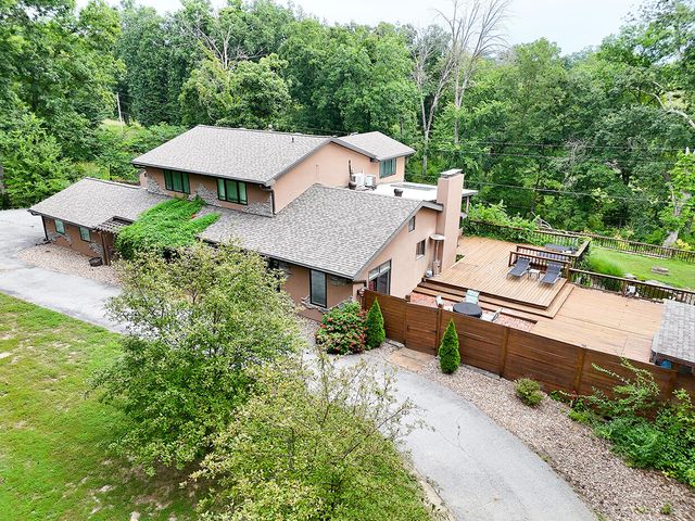 6700 S HILL CREEK RD, Columbia, MO 65203