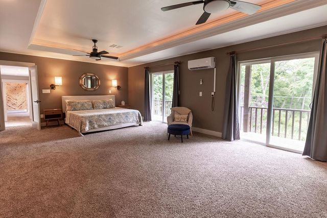 6700 S HILL CREEK RD, Columbia, MO 65203