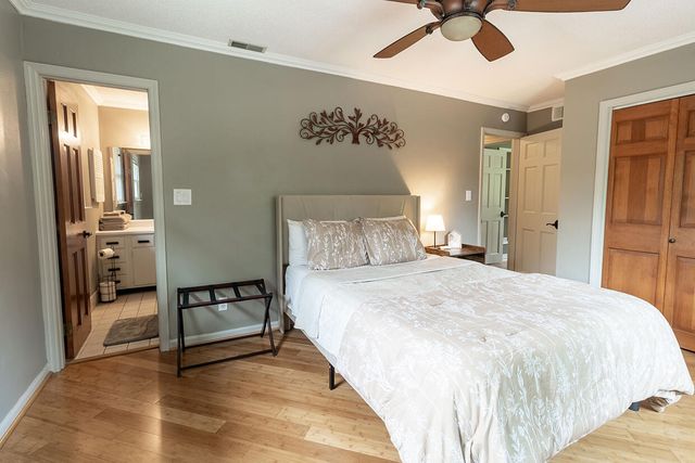 6700 S HILL CREEK RD, Columbia, MO 65203