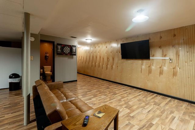 6700 S HILL CREEK RD, Columbia, MO 65203