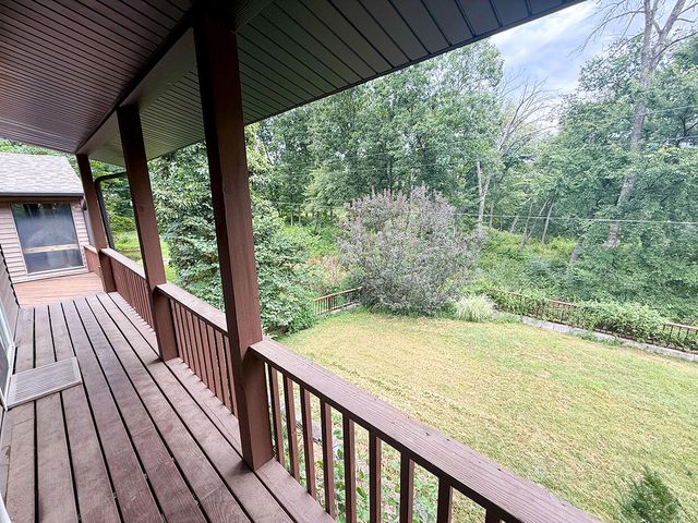 6700 S HILL CREEK RD, Columbia, MO 65203