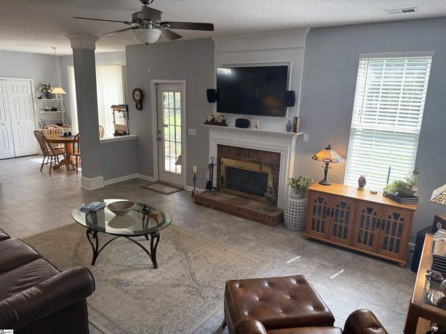 194 Birkhall Circle, Greenville, SC 29605