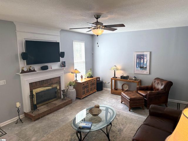 194 Birkhall Circle, Greenville, SC 29605