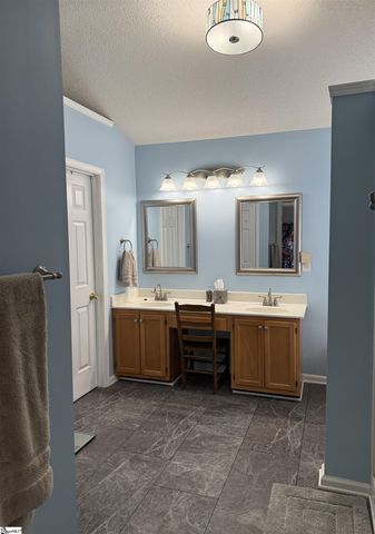 194 Birkhall Circle, Greenville, SC 29605