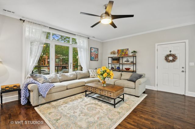 2339 W Rice Street C, Chicago, IL 60622