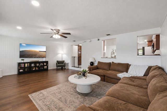 4533 STILWELL DRIVE, Orlando, FL 32812
