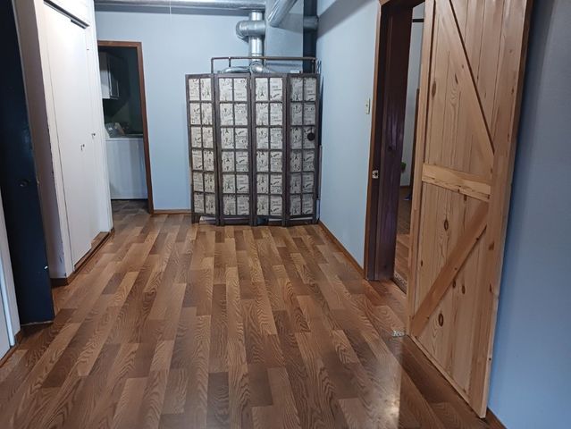 State St., Ely, IA 52227