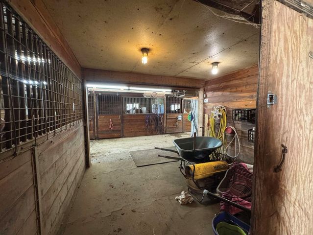 State St., Ely, IA 52227