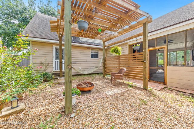 123 Lockfield Lane, Scott, LA 70583