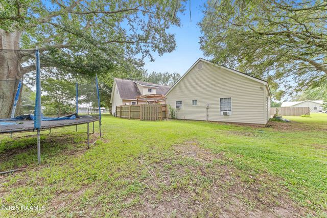 123 Lockfield Lane, Scott, LA 70583