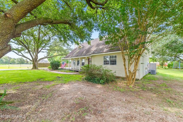 123 Lockfield Lane, Scott, LA 70583