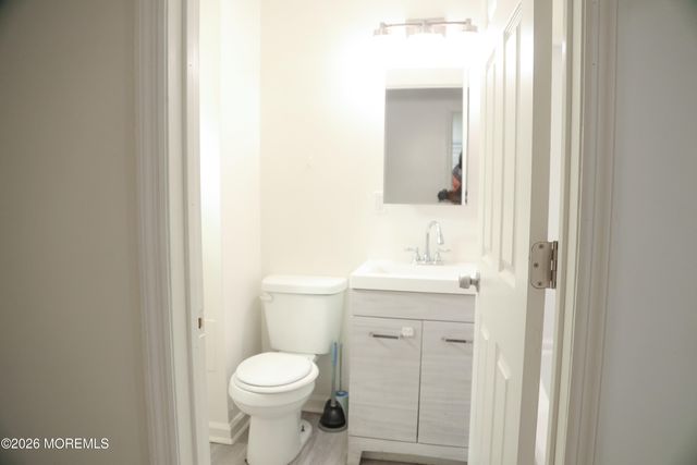 101 Anelve Avenue 5, Neptune Township, NJ 07753