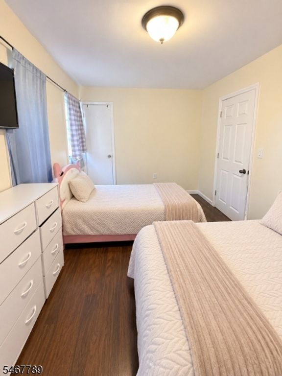 521 E 2Nd St, Bound Brook Boro, NJ 08805 — photo 3