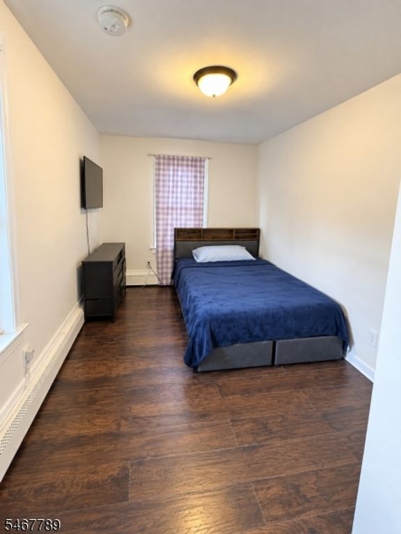 521 E 2Nd St, Bound Brook Boro, NJ 08805 — photo 5