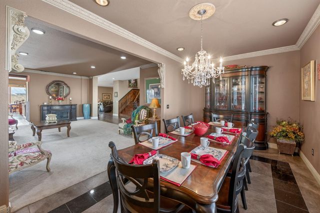 5733 W Babcock Avenue, Visalia, CA 93291