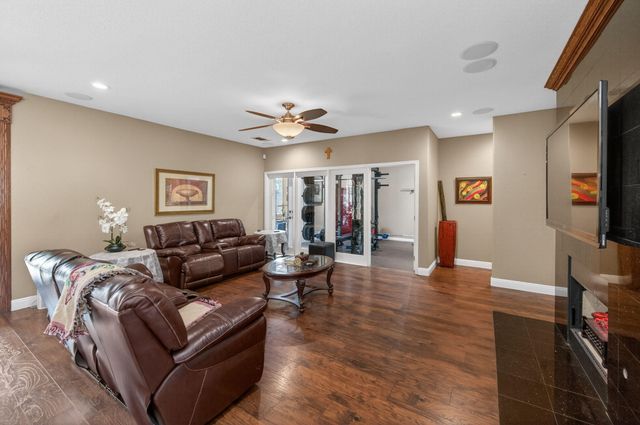 5733 W Babcock Avenue, Visalia, CA 93291