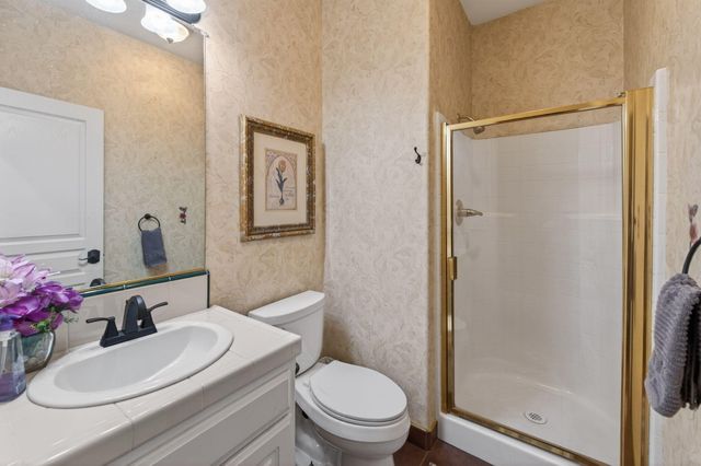 5733 W Babcock Avenue, Visalia, CA 93291