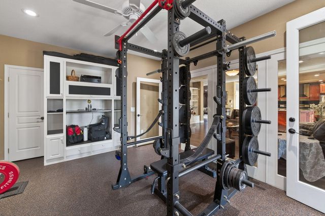 5733 W Babcock Avenue, Visalia, CA 93291