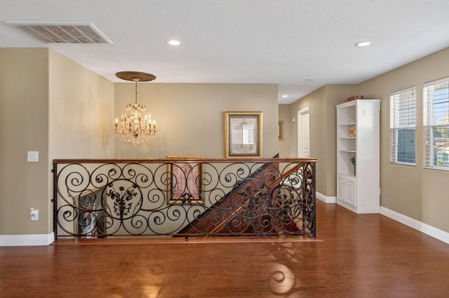 5733 W Babcock Avenue, Visalia, CA 93291