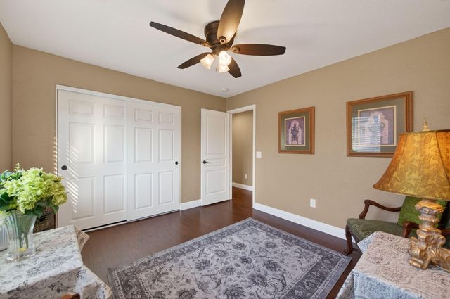 5733 W Babcock Avenue, Visalia, CA 93291