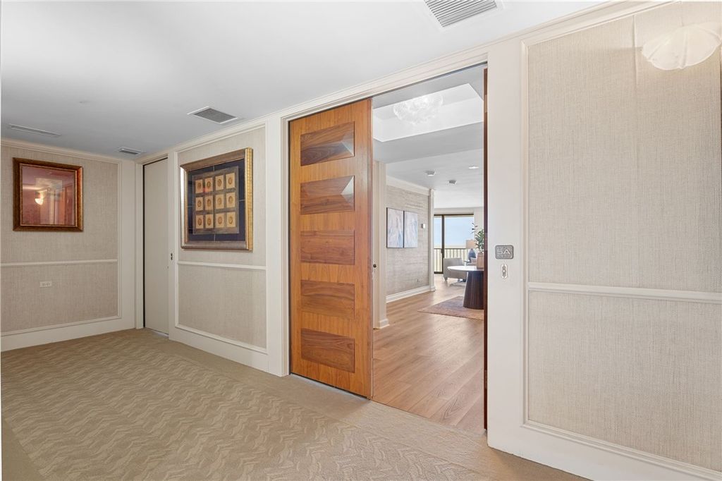 4500 Ocean Dr 5A, Corpus Christi, TX 78412 — photo 2