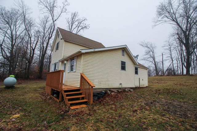 16620 Church Street, Volinia Twp, MI 49067