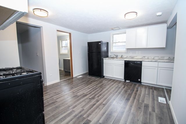 16620 Church Street, Volinia Twp, MI 49067