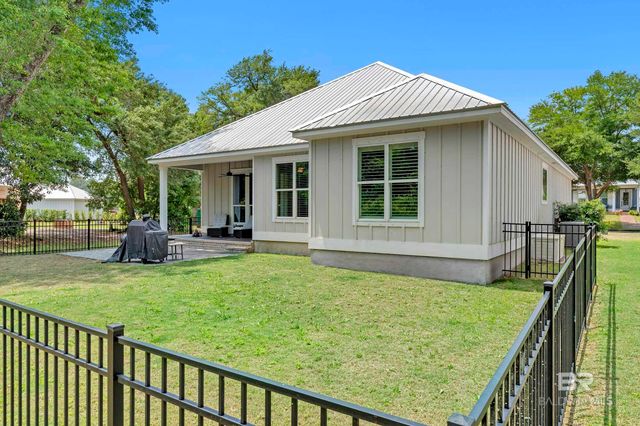 2701 Chastain Street, Gulf Shores, AL 36542