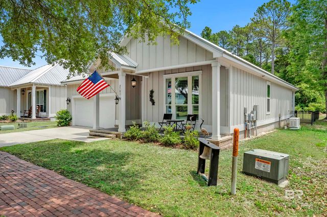 2701 Chastain Street, Gulf Shores, AL 36542