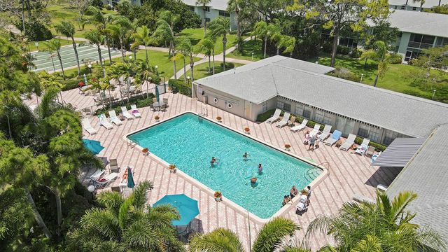 2760 SW 22nd Avenue 1707, Delray Beach, FL 33445