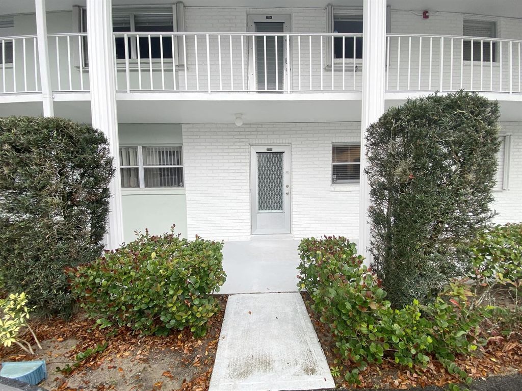 2760 SW 22nd Avenue 1707, Delray Beach, FL 33445