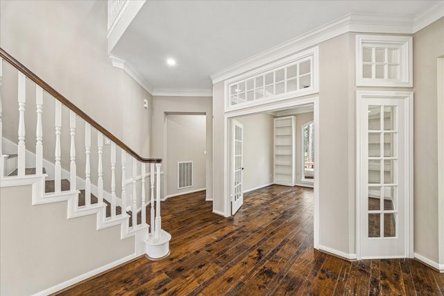 123 N Concord Forest Circle, The Woodlands, TX 77381