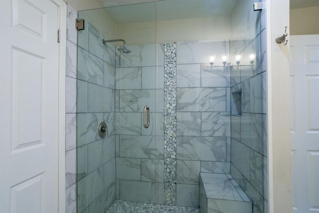 820 Creekside Dr Apt 1, Memphis, TN 38117