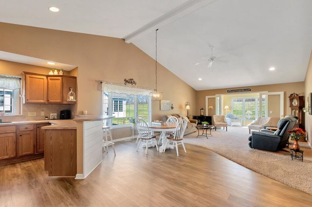 8905 N Clearwater Drive, Zeeland, MI 49464