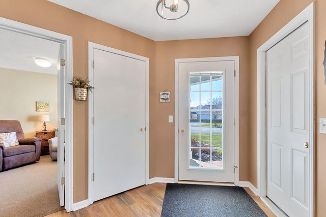 8905 N Clearwater Drive, Zeeland, MI 49464