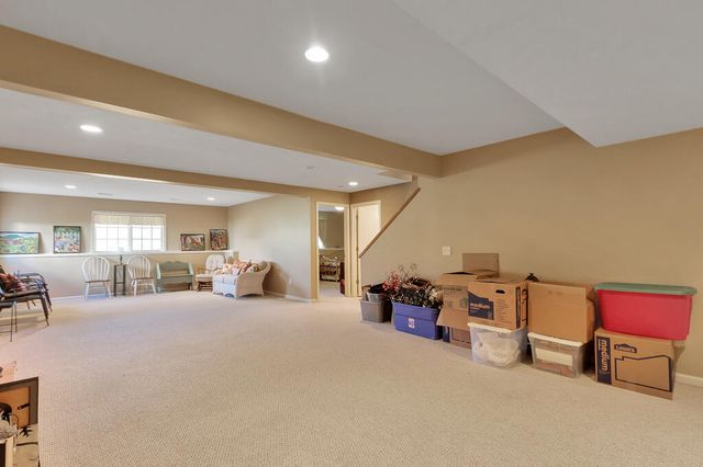 8905 N Clearwater Drive, Zeeland, MI 49464